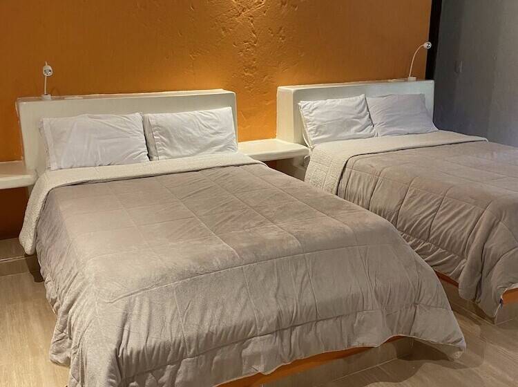 ホテル La Palma Del Paso