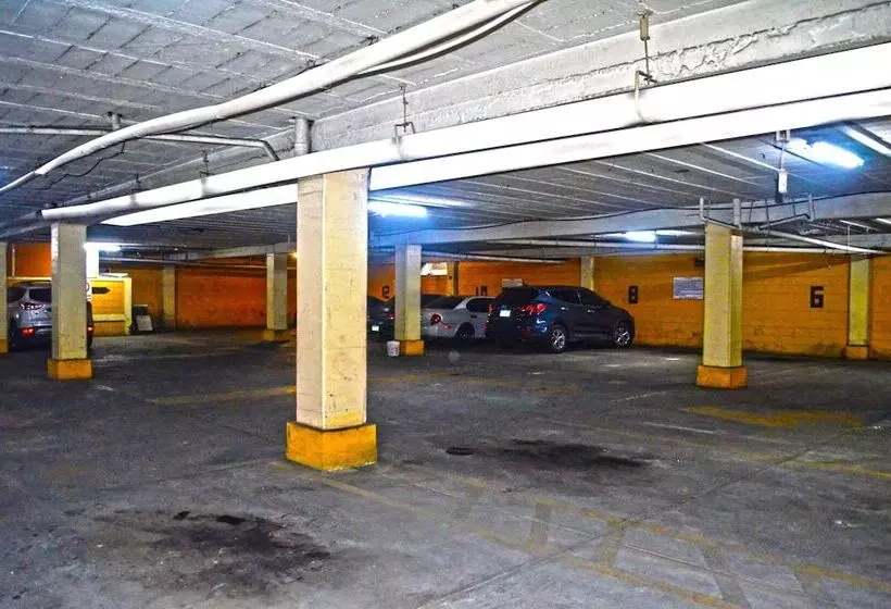 هتل Plaza Palmero