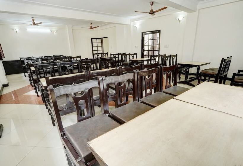 هتل Treebo Trend Mussoorie Club