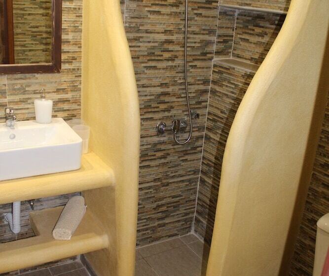 پانسیون Georgia Old Town Apartments