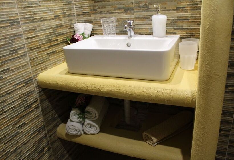 بنسيون Georgia Old Town Apartments