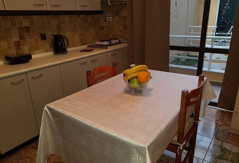 پانسیون Georgia Old Town Apartments