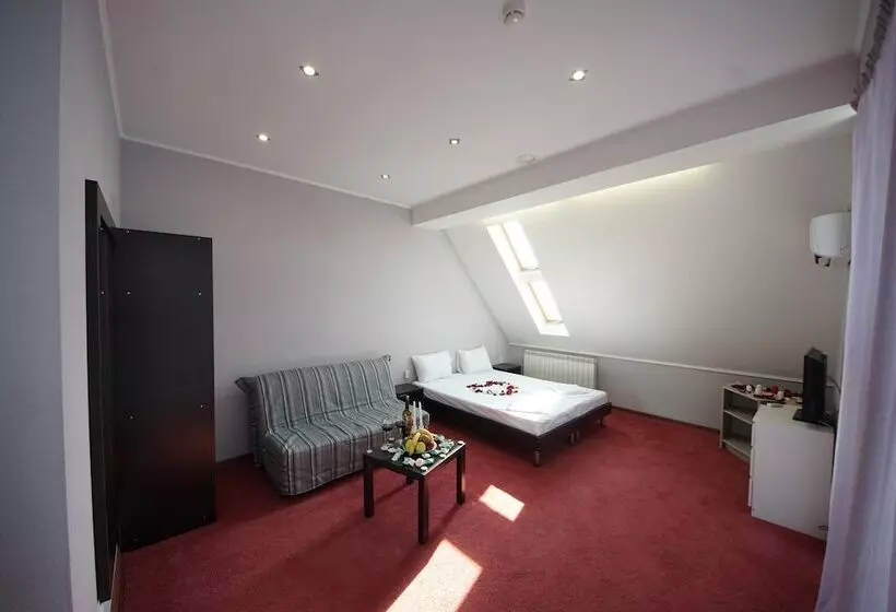 استراحتگاه Tri Morya