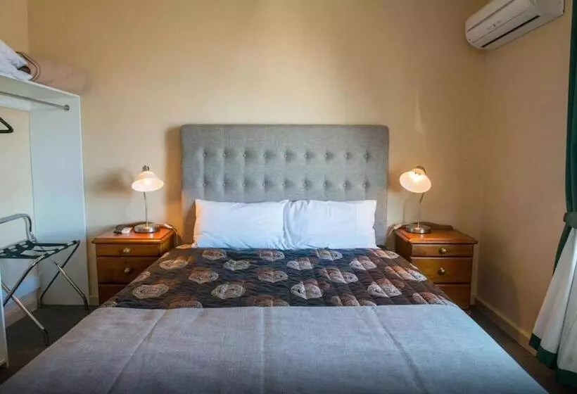 Hotelli Tailem Bend Riverside