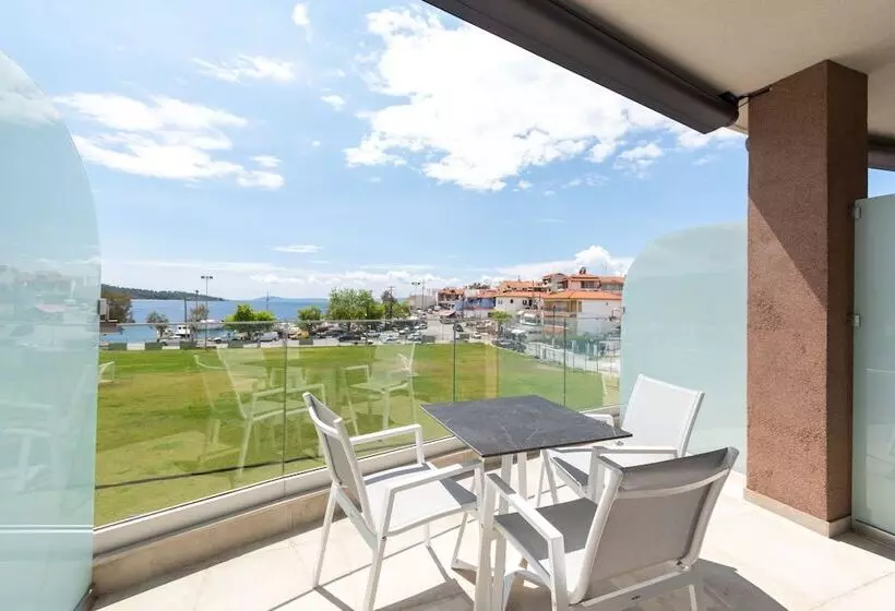 Thetis Boutique Apartments