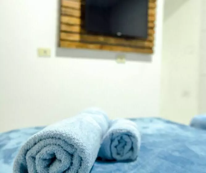 ユースホステル Noronha Economy Suítes   Hospedagem Com Melhor Localização E Custo Benefício Da Ilha