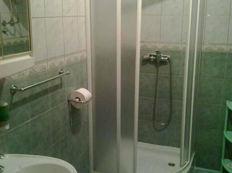 Apartments Divna Tomas