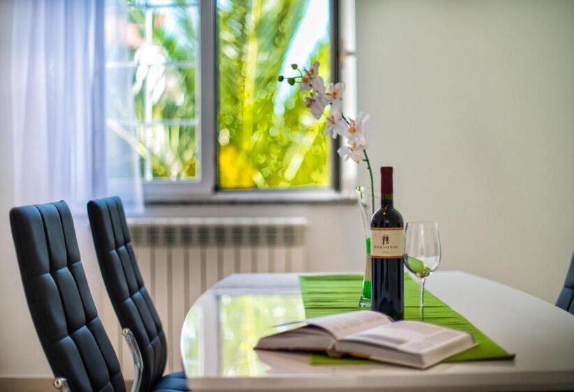 Apartments Villa Ori