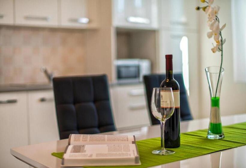 Apartments Villa Ori