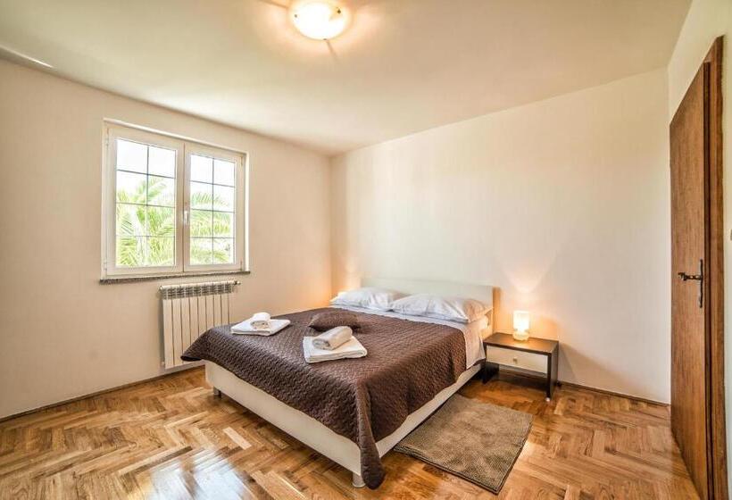 Apartments Villa Ori