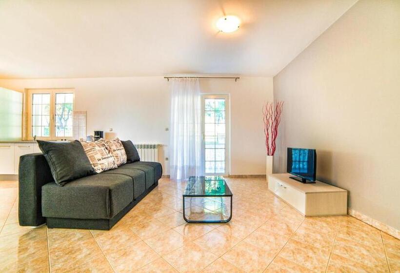 Apartments Villa Ori