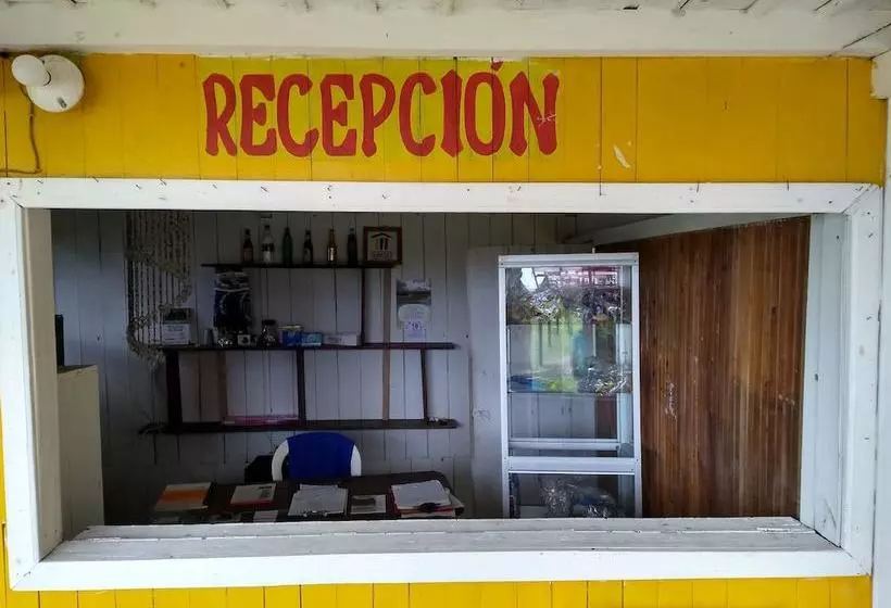 簡易ホテル Posada Punta Roca