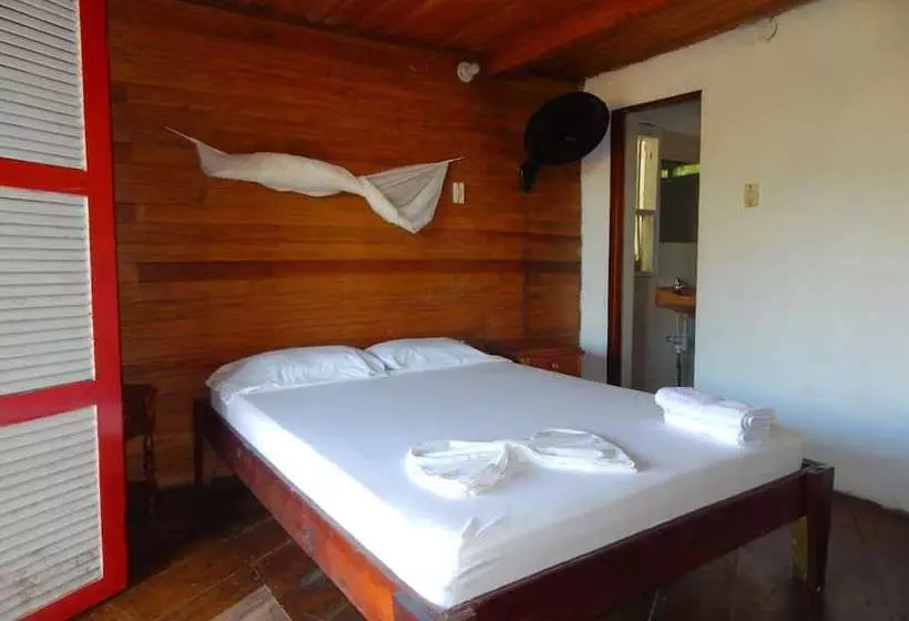 簡易ホテル Posada Punta Roca