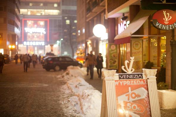 هاستل Chmielna 5 Rooms & Apartments