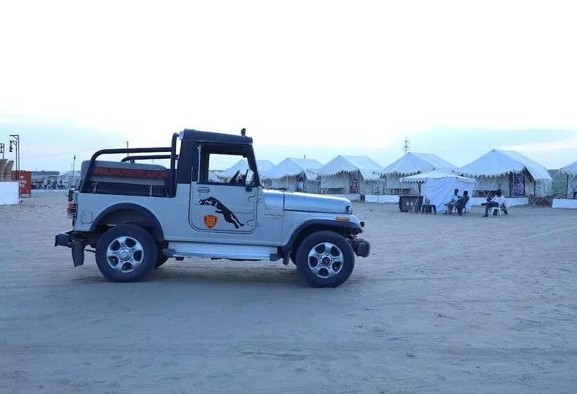ホテル Mumal Desert Camp