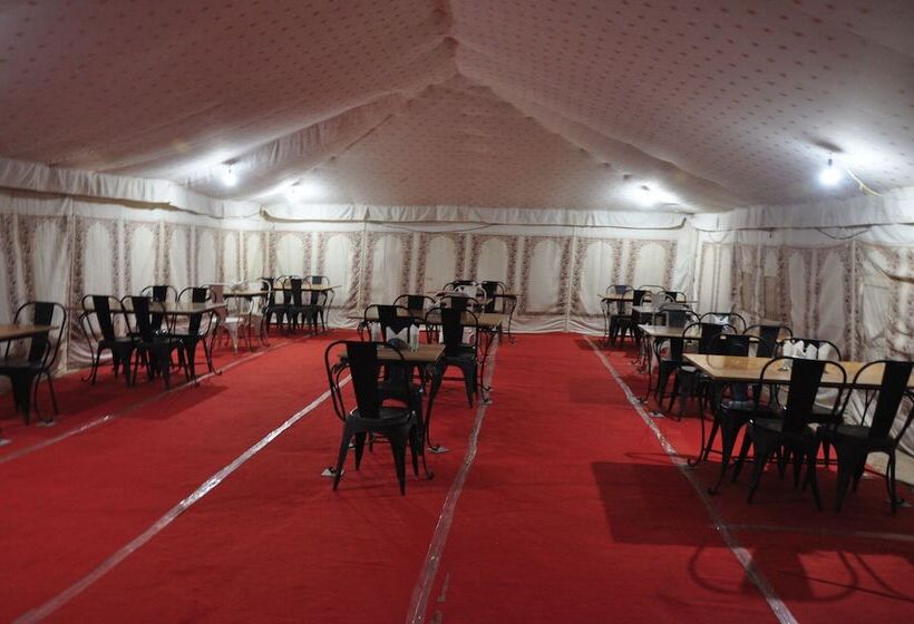 Hotel Mumal Desert Camp