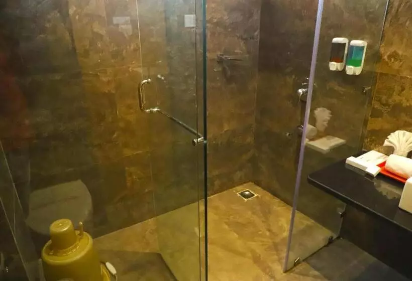 Hotelli Sai Neem Tree