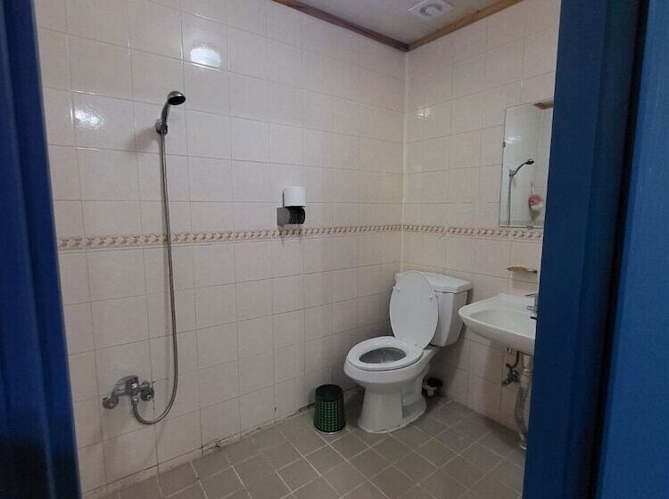 Hwaya Mountain Pension