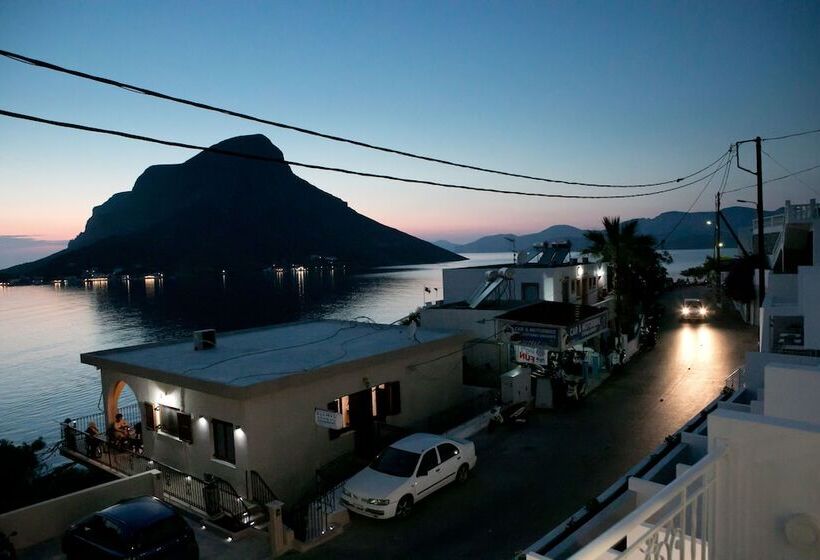 בית מלון כפרי Hyperion