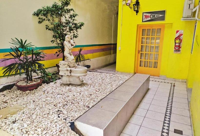 Master Hostel Borges