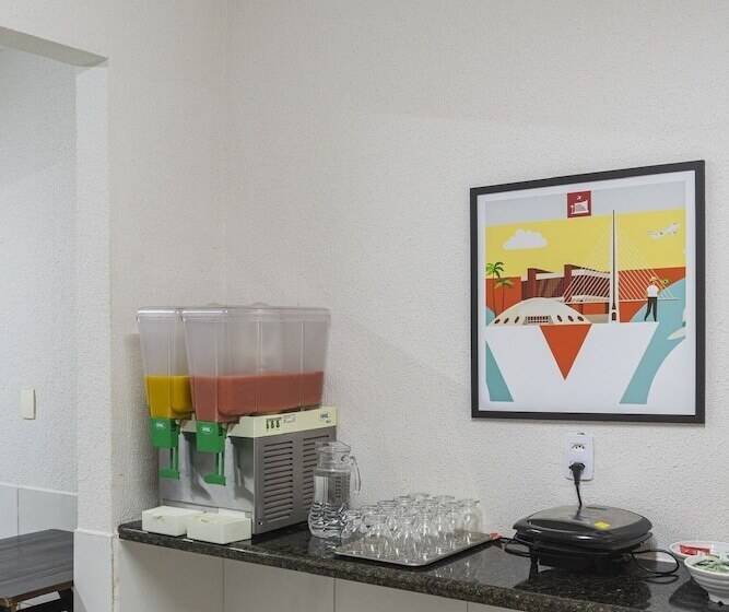 Mega Aeroporto Hotel Apenas 1 Km De Distância Do Aeroporto De Fortaleza