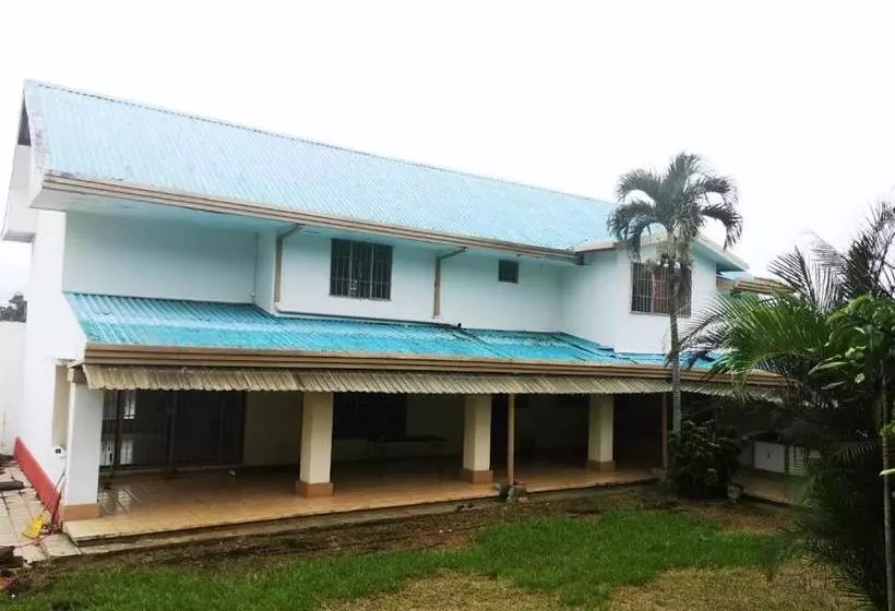 پانسیون Casa Makiki