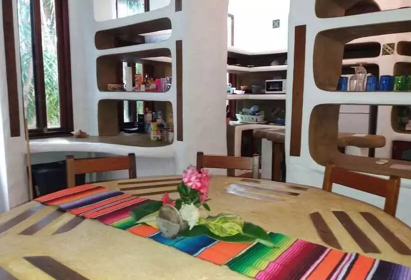 تختخواب و صبحانه Condo Nautilo