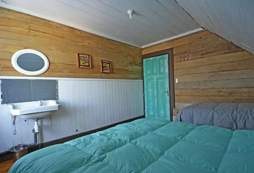 Casa Apel Hostel