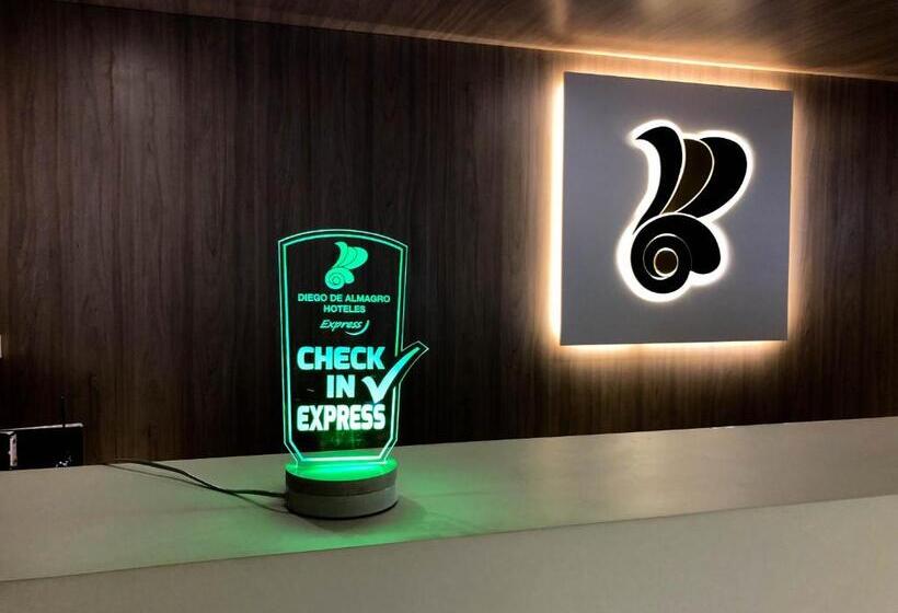 Szálloda Diego De Almagro Talca Express