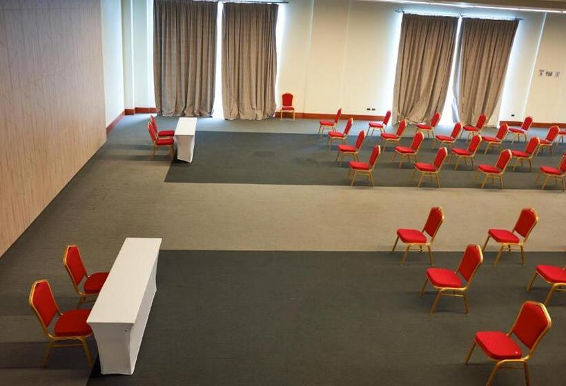 Szálloda Diego De Almagro Talca Express