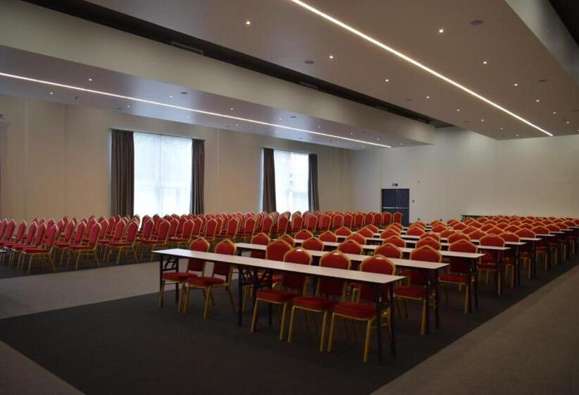 Szálloda Diego De Almagro Talca Express