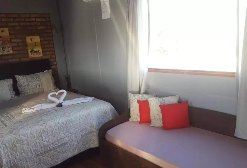 Hotelli Pousada Dois Corações