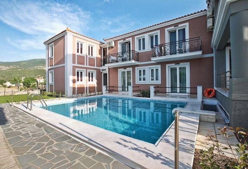 בית מלון כפרי Sun & Sea Luxury