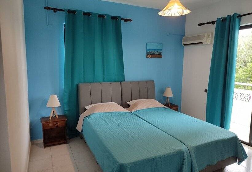 호텔 Dolphin Apartments