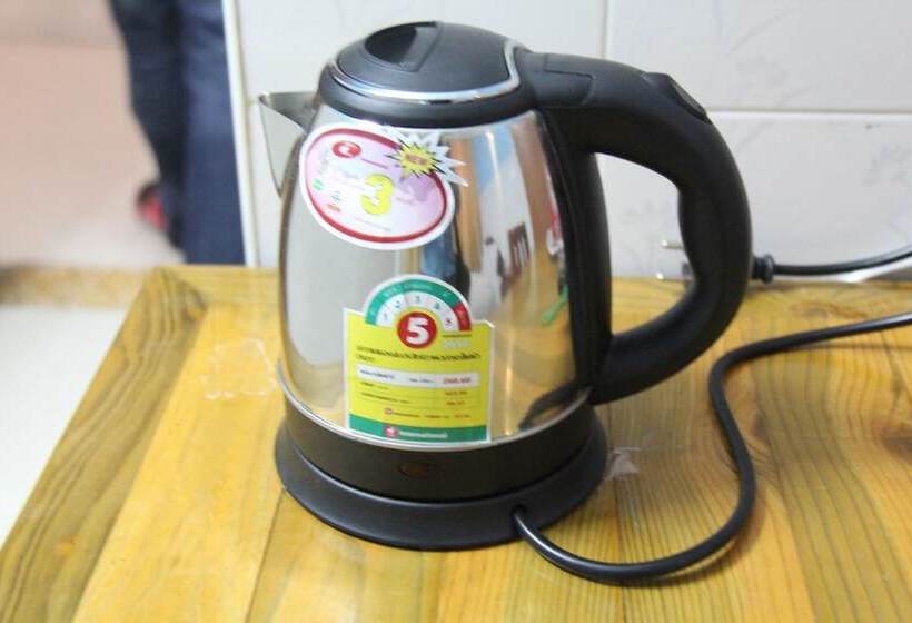 פנסיון Capitol 3 Guesthouse