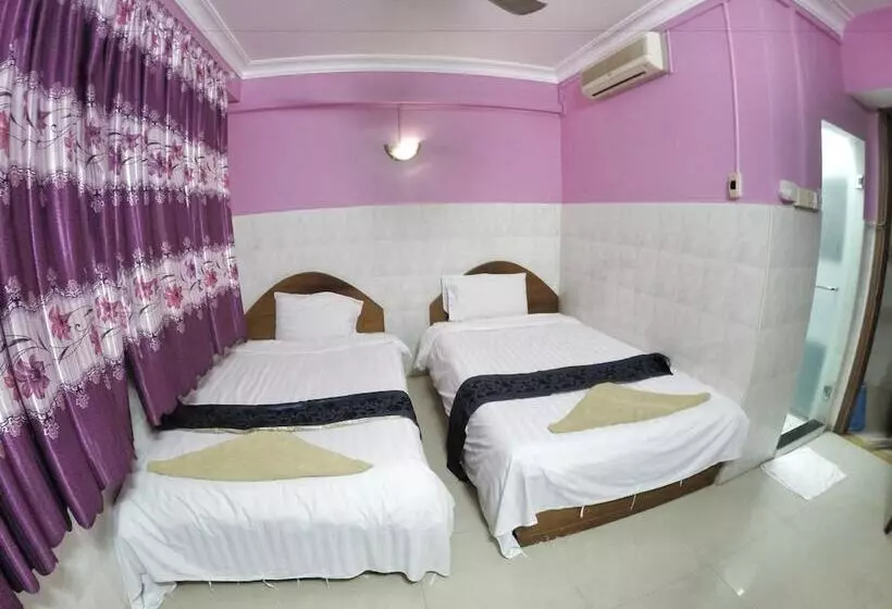 ペンション Capitol 3 Guesthouse