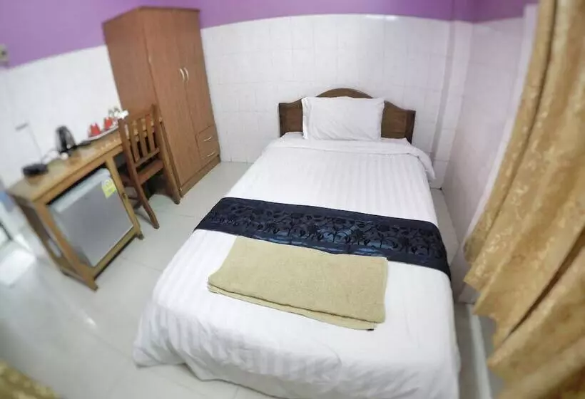 ペンション Capitol 3 Guesthouse