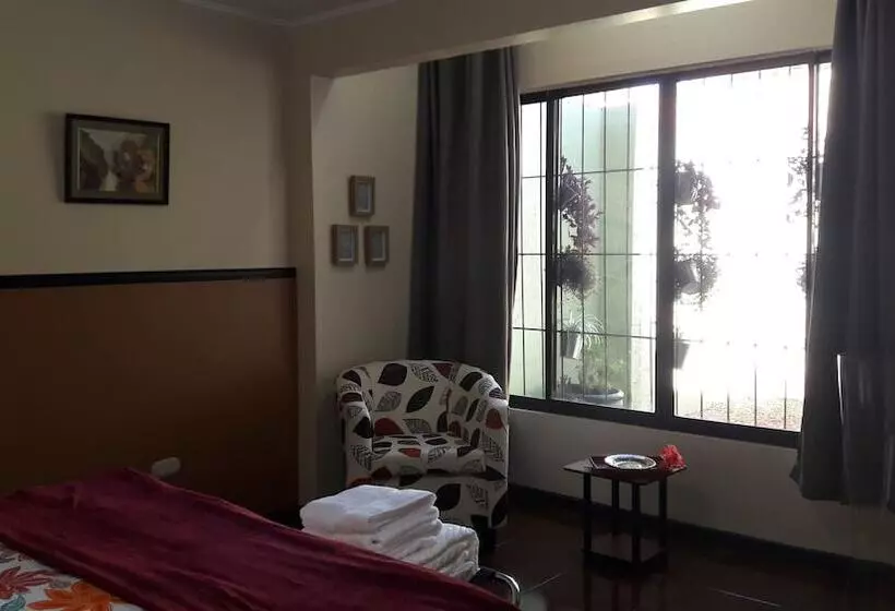پانسیون Casa Memo