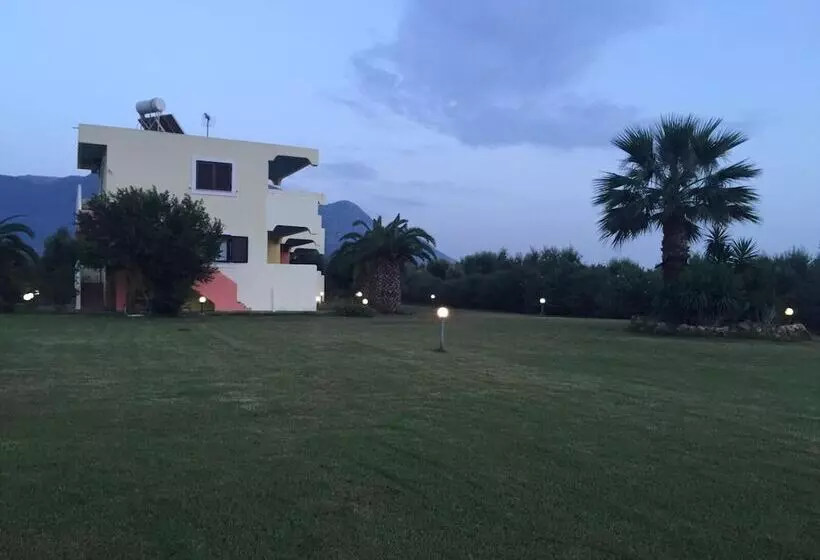 Terpsichore Apartments