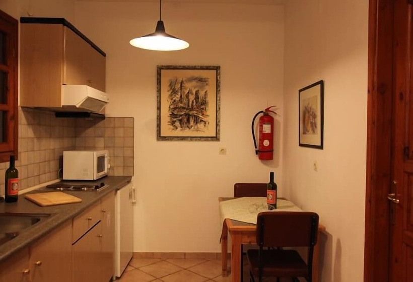 Terpsichore Apartments