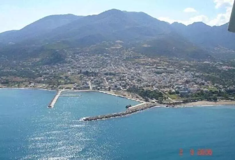 Terpsichore Apartments