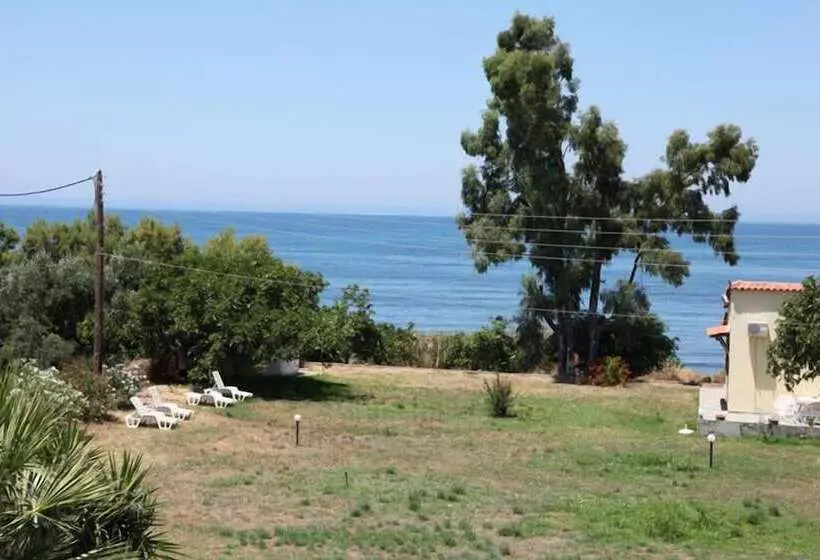 Terpsichore Apartments