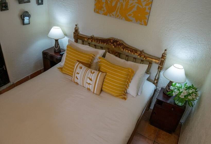 تختخواب و صبحانه La Villa Serena