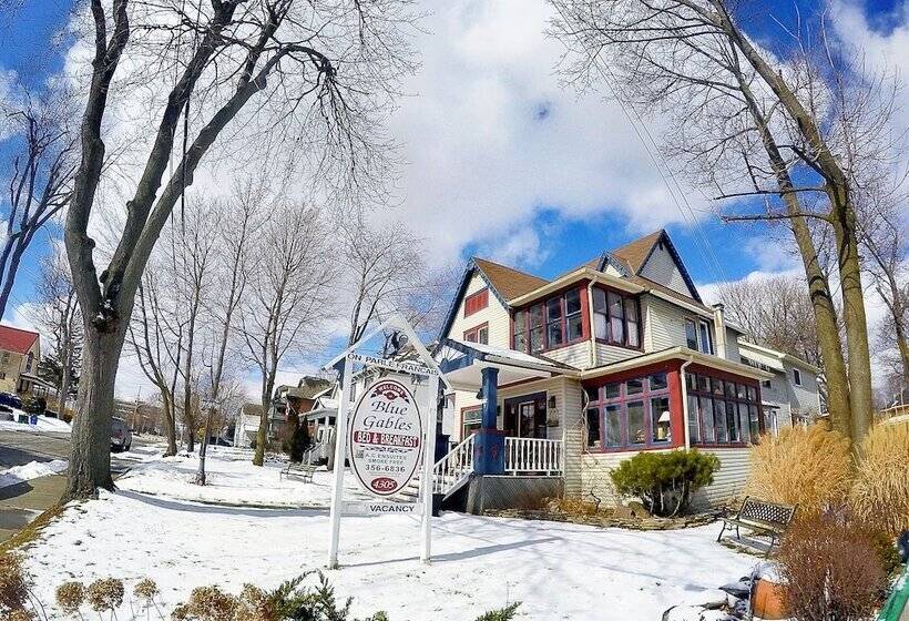 Blue Gables Bed And Breakfast