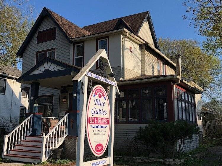 Blue Gables Bed And Breakfast