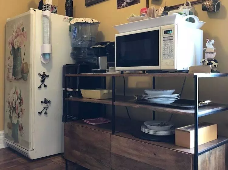 Blue Gables Bed And Breakfast