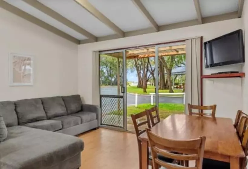 Hotelli Discovery Parks   Busselton