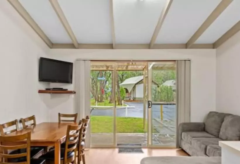 Hotelli Discovery Parks   Busselton