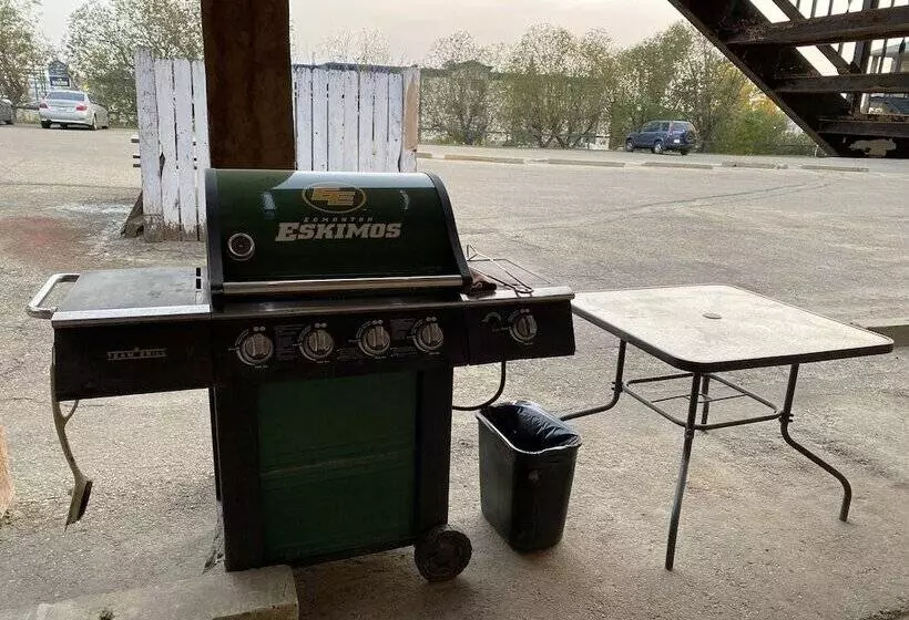 Motelli Aspen Motor Inn