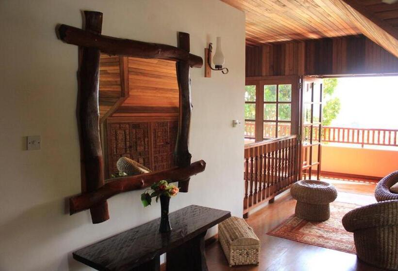 پانسیون Kaz Ladouceur